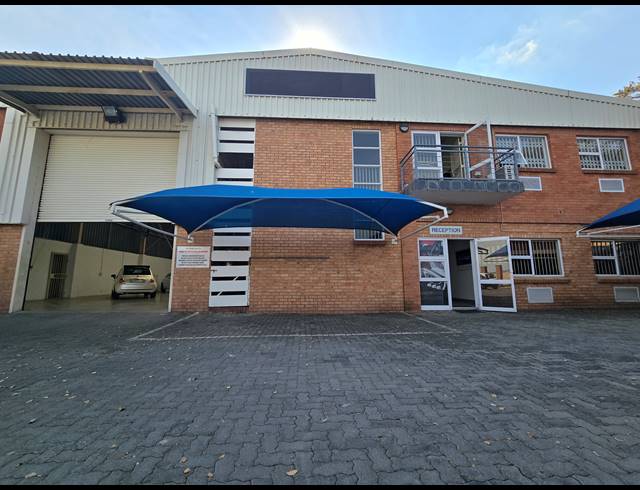 798M² WAREHOUSE FOR SALE IN NORTH RIDING